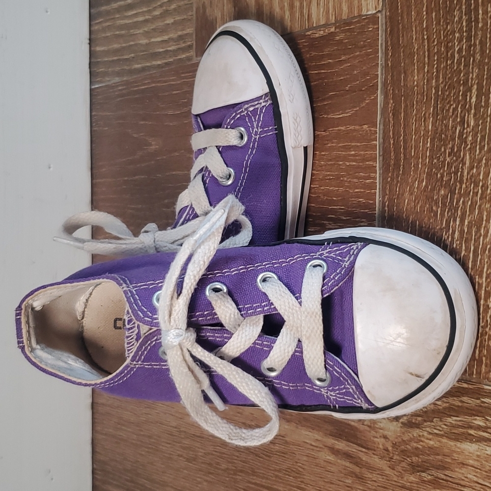 Converse, Toddler Size 9, Purple